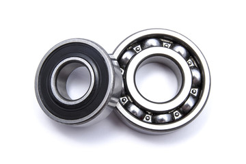 Ball bearing