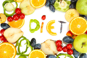 The word Diet lined with pieces of fruits and vegetables