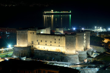 Maschio Angioino Napoli, notturno
