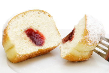 Berliner Pfannekuchen aufgeschnitten
