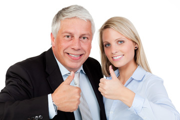 geschäftspartner zeigen daumen nach oben