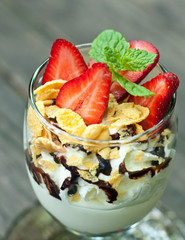 strawberry yogurt