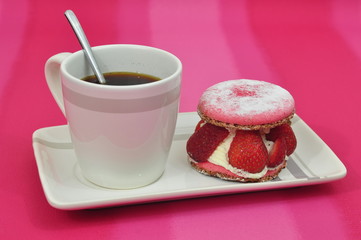 Café Gourmand : Macaron Fraises