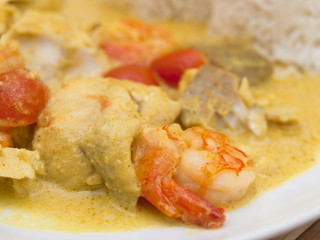 curry z owoców morza