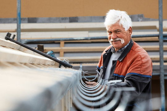 roofer at work