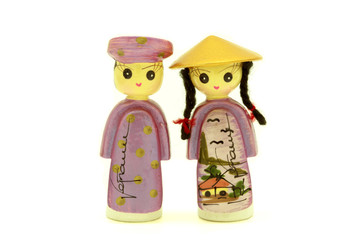 Vietnamese Couple Dolls