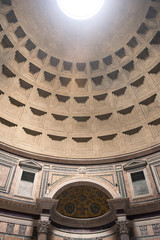 Obraz premium Interior view of the dome of the Pantheon in Rome, Italy.