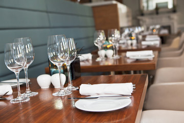 Restaurant table setup