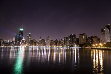 Fototapeta premium Chicago Downtown at night