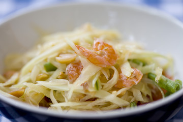 Thai papaya salad