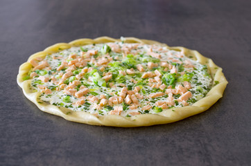 Flammekueche poireaux saumon fumé