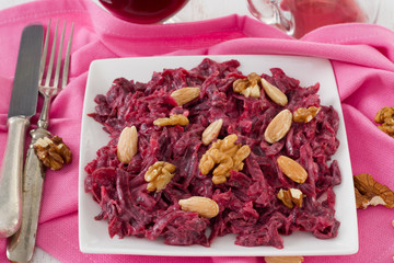 beet salad with walnut and almonds