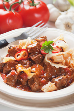 Beef stew with pasta