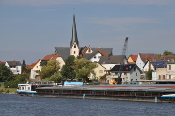 Werft  in Erlenbach am Main