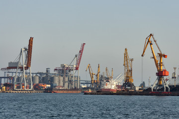 Fototapeta na wymiar Cargo Port
