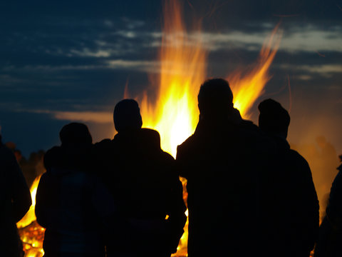 Osterfeuer / Bikebrennen