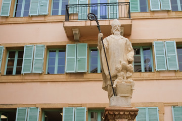 Fototapeta premium St. Nikolaus Statue Monaco