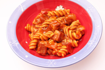 Nudeln mit Gulasch