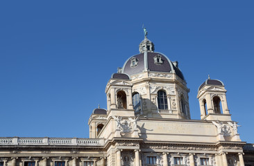 Fototapeta na wymiar Dome of museum of Natural History in Vienna, Austria