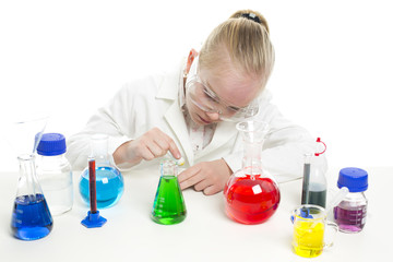 Girl scientist doing experiments