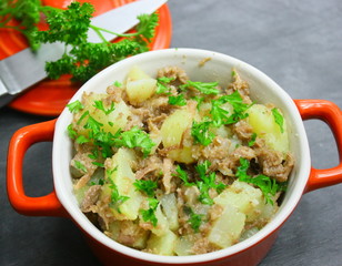 salade ,pomme de terre, boeuf,froid