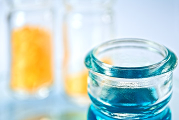 Chemical retorts
