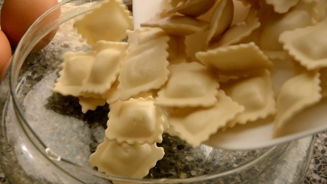 Ravioli Ravioles 馄饨 라비올리 ラビオリ равиоли