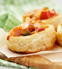 Pizza rolls