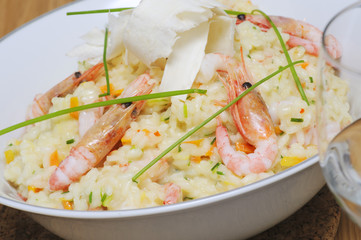 Shrimp risotto with white wine