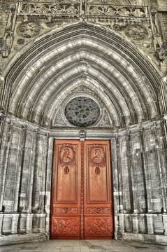 HDR cath&eacute;drale de Bayeux - Porte d'entr&eacute;e principale