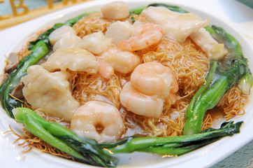 noodles with prawns