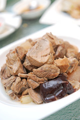 boil pork