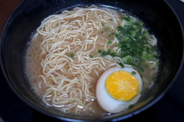 豚骨ラーメン