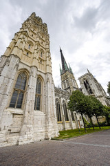 Fototapeta na wymiar Katedra w Rouen, na zewnątrz,