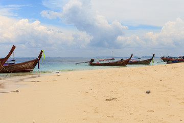 Fototapeta na wymiar Longtail boats, Tropical beach, Tub Island, Andaman Sea, Thailan