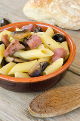 Mezze penne alla boscaiola