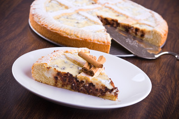 Ricotta cheese crostata.