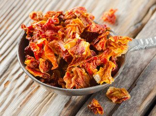 dried tomatoes