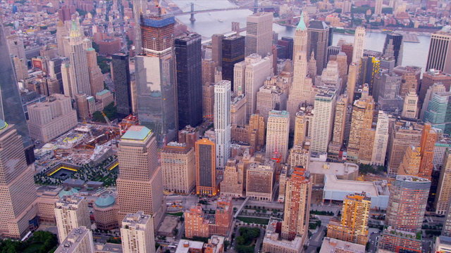 Aerial view 1 WTC, Brooklyn and Manhattan Bridges, New York, USA,
