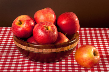 Still life with apples