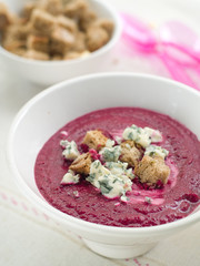 Beet cream soup
