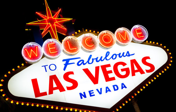 Las Vegas Sign a night