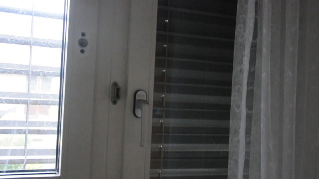 Rollladen  und Fenster