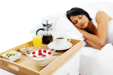 breakfast in bed service