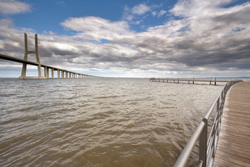 Modernismo no Rio Tejo, Lisboa