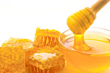 Honiglöffel und Honig