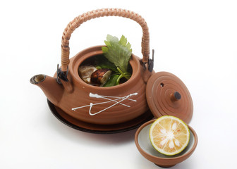 松茸の土瓶蒸し