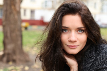 Obraz premium Beautiful young woman