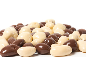 almonds in chocolate