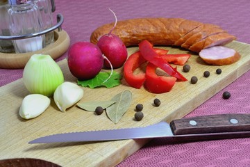 SAUSAGE AND VEGETABLES